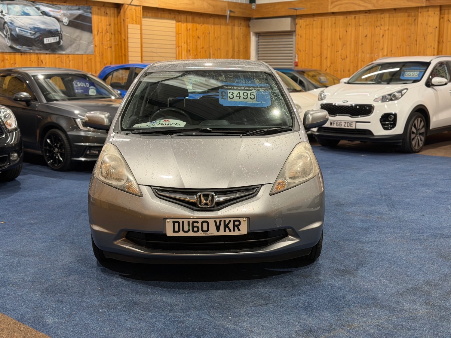 Used Honda Jazz 2010 for sale - 76957050: Photo 3