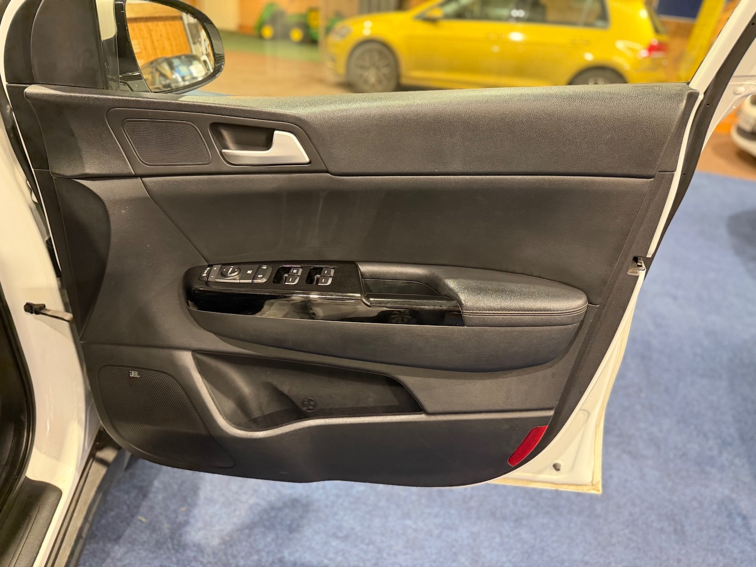 Used Kia Sportage 2016 for sale - 76945660: Photo 11