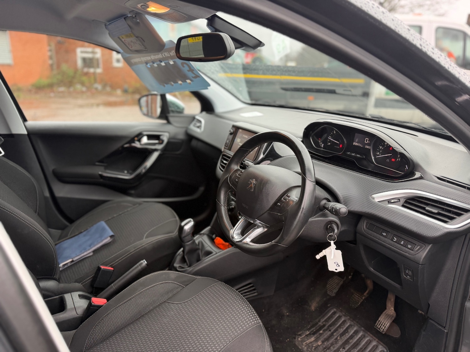 Used Peugeot 208 2016 for sale - 76946306: Photo 9