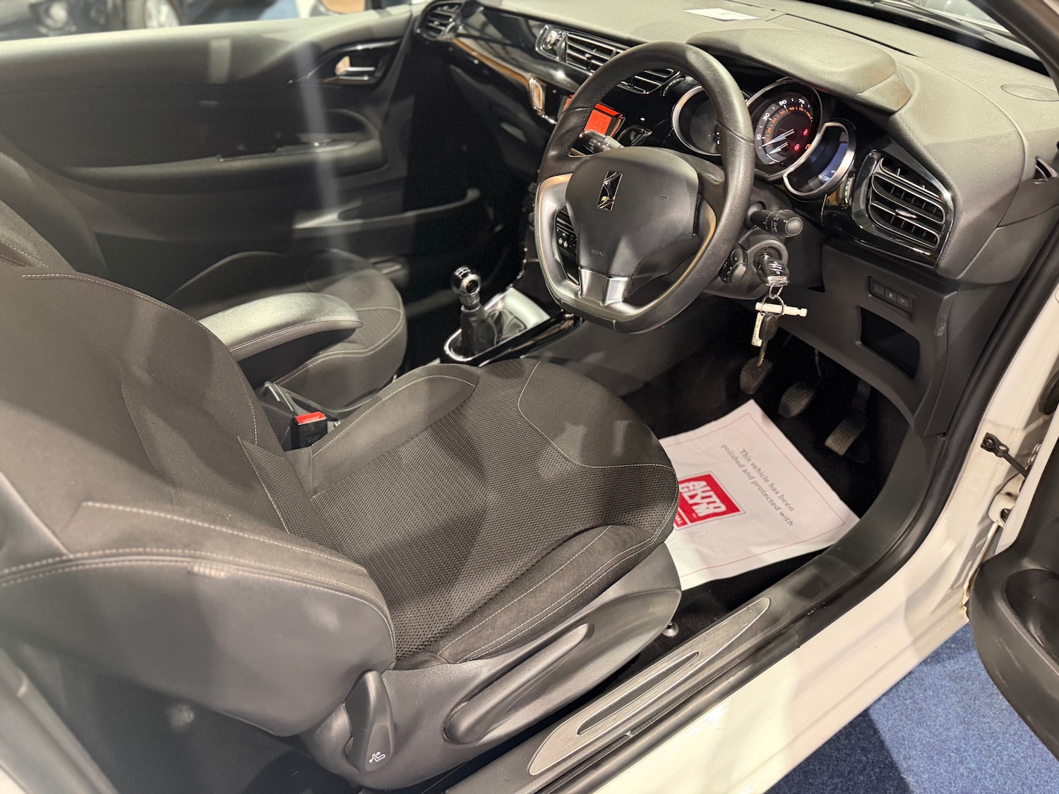 Used Citroen DS3 2015 for sale - 76982707: Photo 12