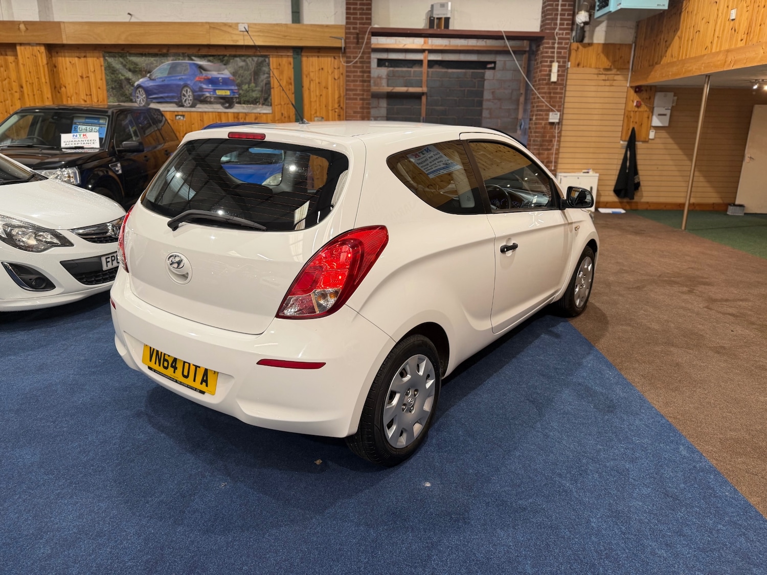 Used Hyundai i20 2014 for sale - 77222900: Photo 10