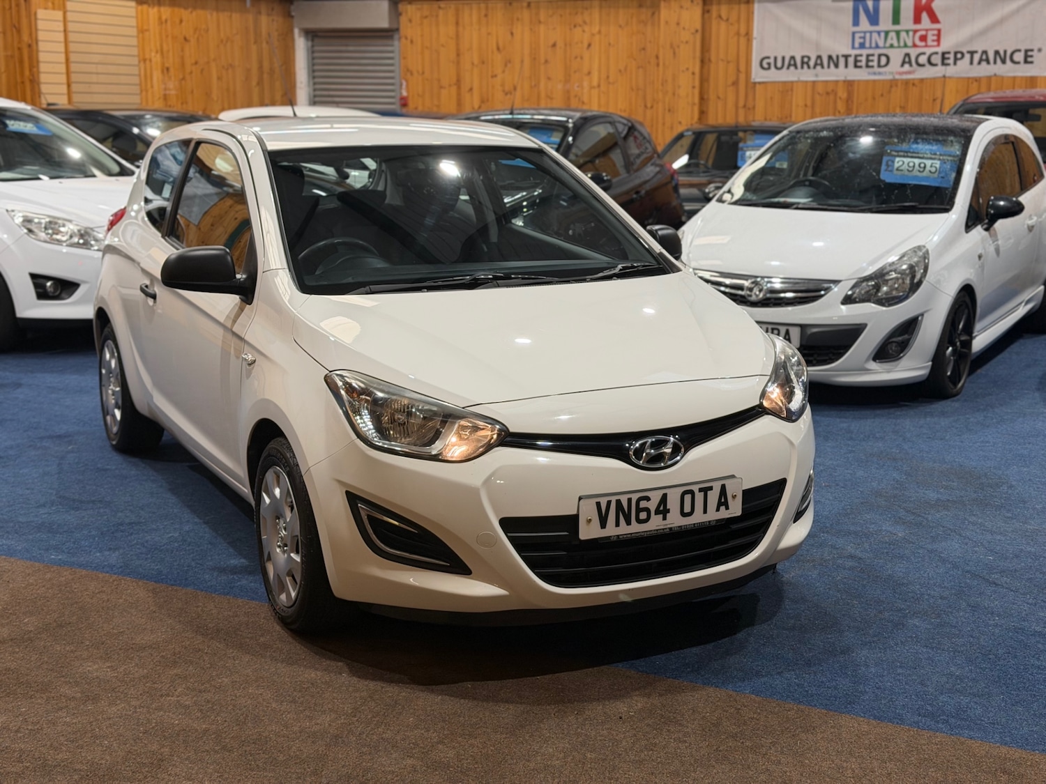 Used Hyundai i20 2014 for sale - 77222900: Photo 2