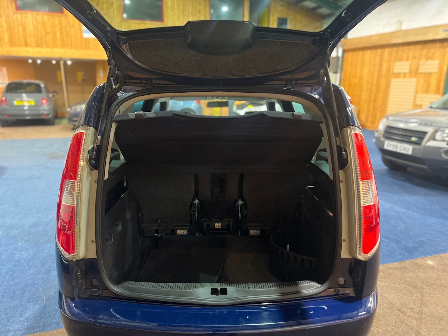 Used Skoda Roomster 2013 for sale - 77406406: Photo 9