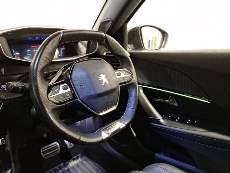 Used Peugeot 2008 2020 for sale - 76384094: Photo 10