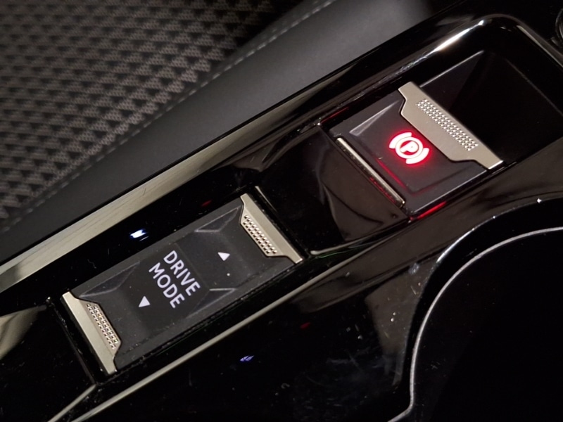 Used Peugeot 2008 2020 for sale - 76384094: Photo 14