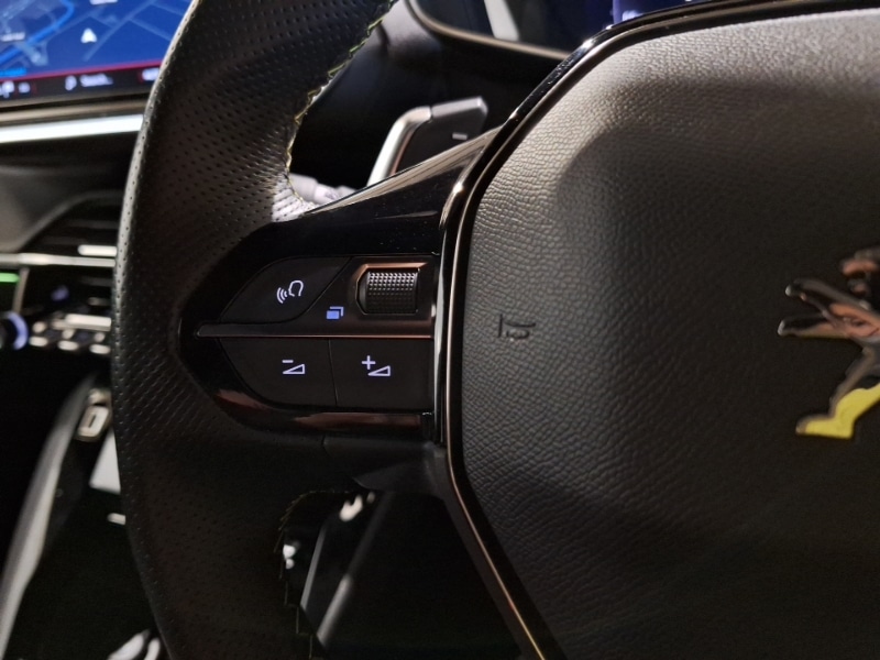 Used Peugeot 2008 2020 for sale - 76384094: Photo 18