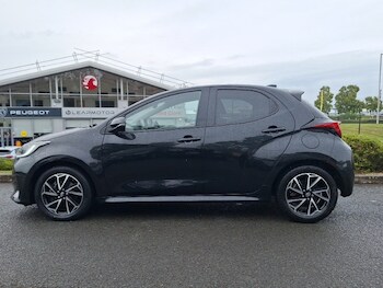 Used Toyota Yaris 2023 for sale - 79513776: Photo