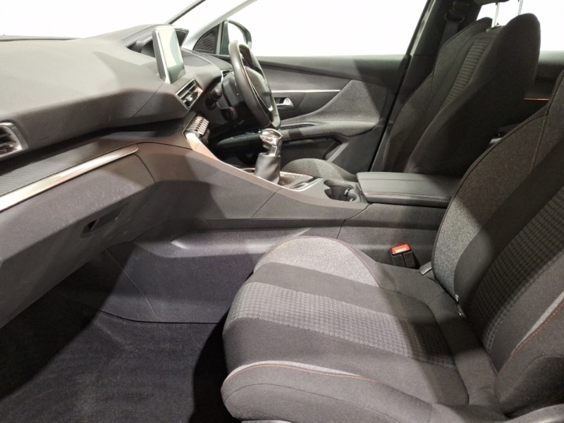 Used Peugeot 3008 2021 for sale - 77874014: Photo 5