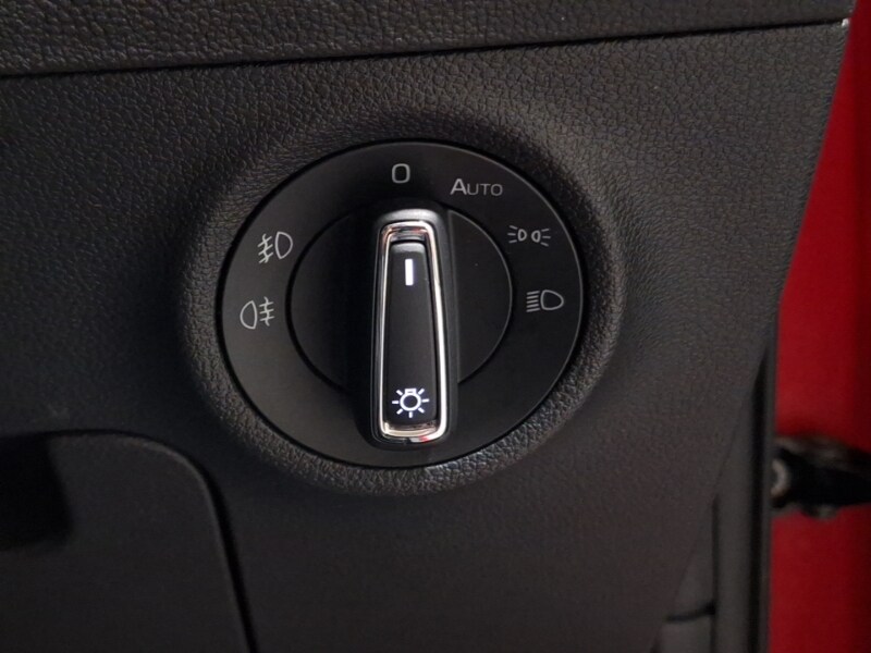 Used Skoda Karoq 2018 for sale - 77731840: Photo 18