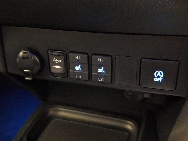 Used Toyota RAV4 2017 for sale - 77466267: Photo 14