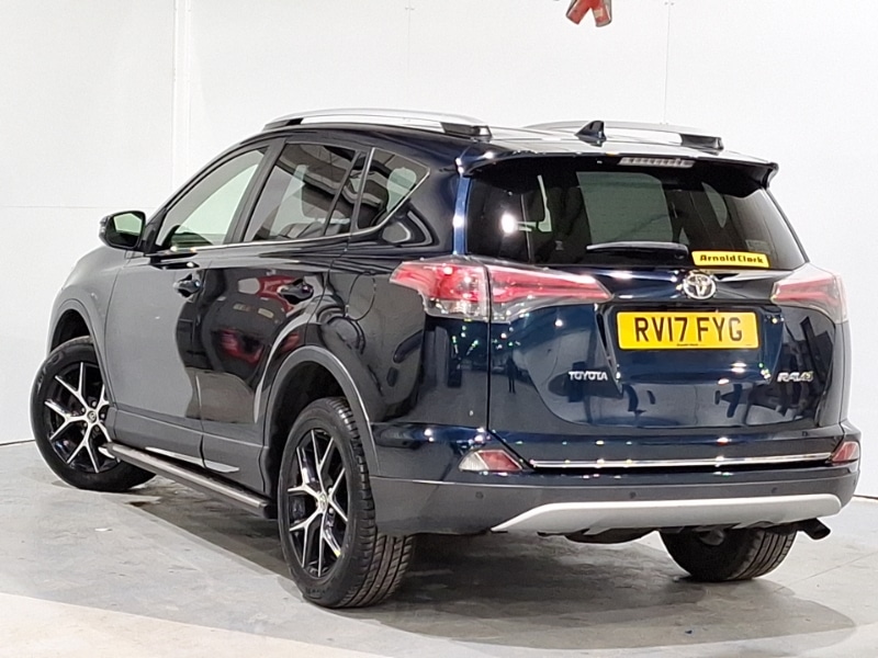 Used Toyota RAV4 2017 for sale - 77466267: Photo 3