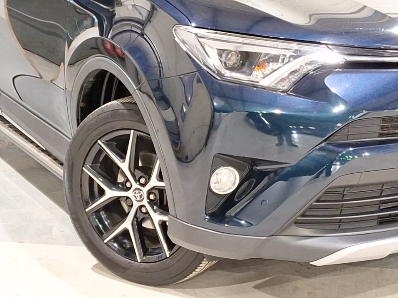 Used Toyota RAV4 2017 for sale - 77466267: Photo 9