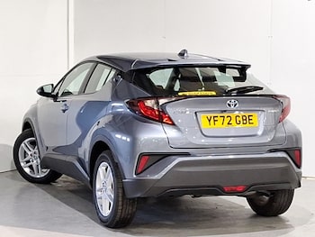 Used Toyota C-HR 2023 for sale - 78054568: Photo