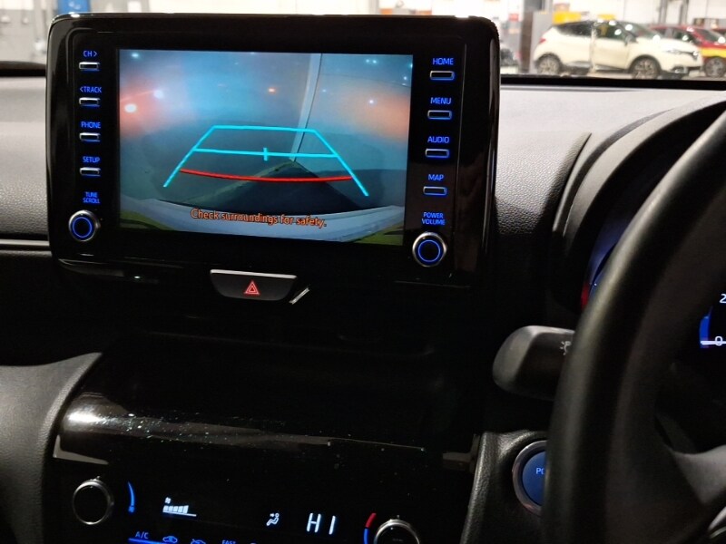 Used Toyota Yaris Cross 2022 for sale - 77751296: Photo 12