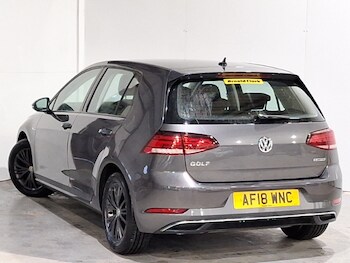 Used Volkswagen Golf 2018 for sale - 77678520: Photo