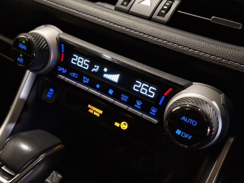 Used Toyota RAV4 2022 for sale - 76518843: Photo 15