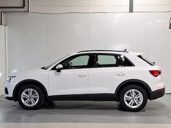 Used Audi Q3 2022 for sale - 76964047: Photo