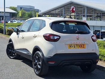 Used Renault Captur 2018 for sale - 79171121: Photo