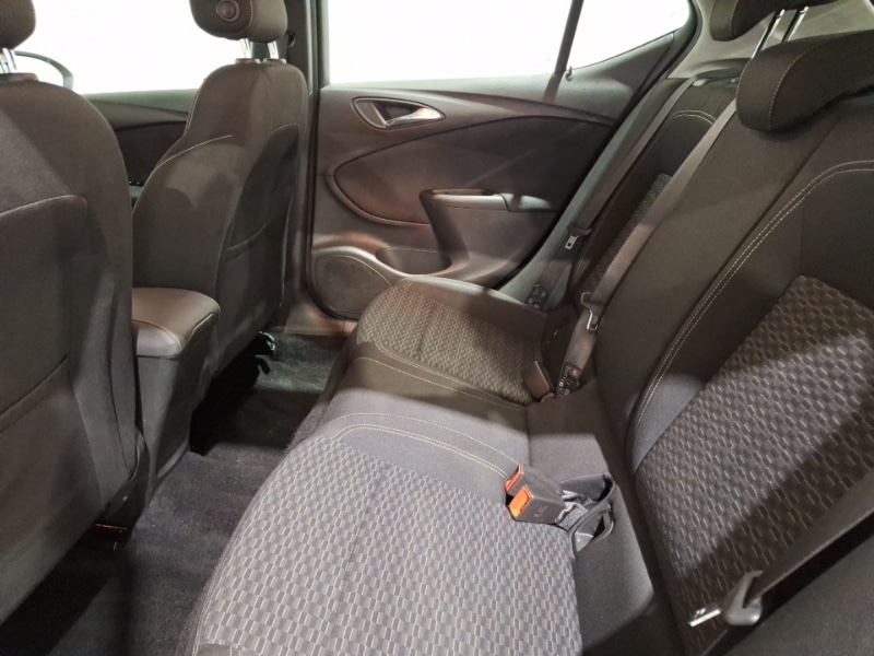 Used Vauxhall Astra 2018 for sale - 77223566: Photo 6