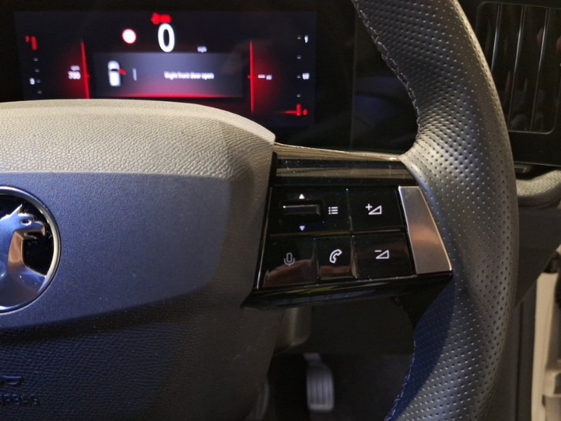 Used Vauxhall Astra 2024 for sale - 76911749: Photo 17