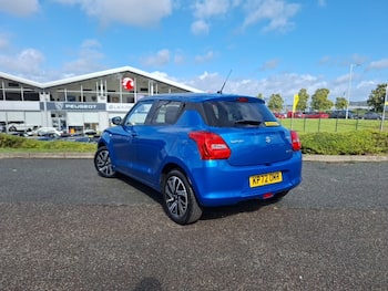 Used Suzuki Swift 2022 for sale - 79723698: Photo