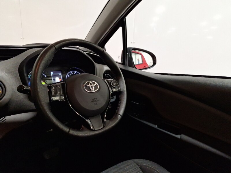 Used Toyota Yaris 2018 for sale - 76493247: Photo 10