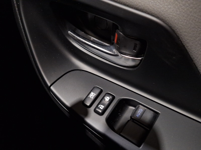 Used Toyota Yaris 2018 for sale - 76493247: Photo 19