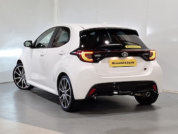 Used Toyota Yaris 2022 for sale - 76244207: Photo 3