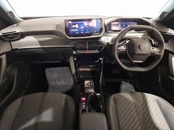 Used Peugeot 2008 2025 for sale - 76188365: Photo 2
