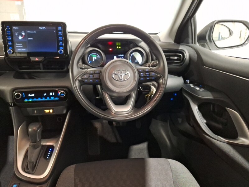 Used Toyota Yaris 2022 for sale - 76721736: Photo 7