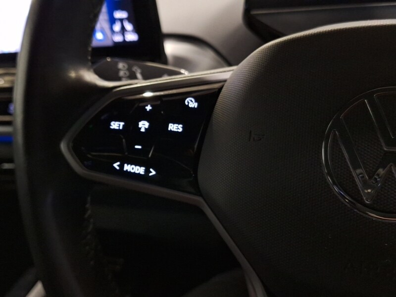 Used Volkswagen ID.4 2022 for sale - 77847378: Photo 15