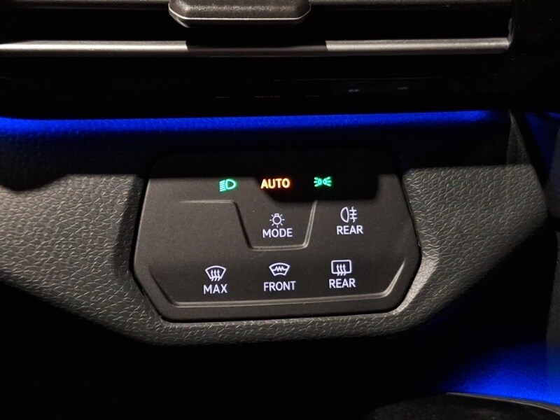 Used Volkswagen ID.4 2022 for sale - 77847378: Photo 17