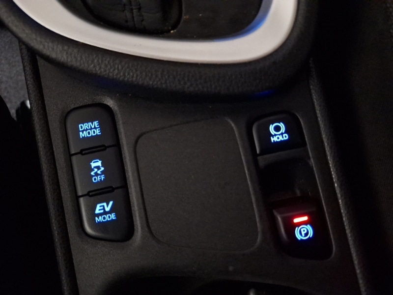 Used Toyota Yaris Cross 2022 for sale - 76907265: Photo 14