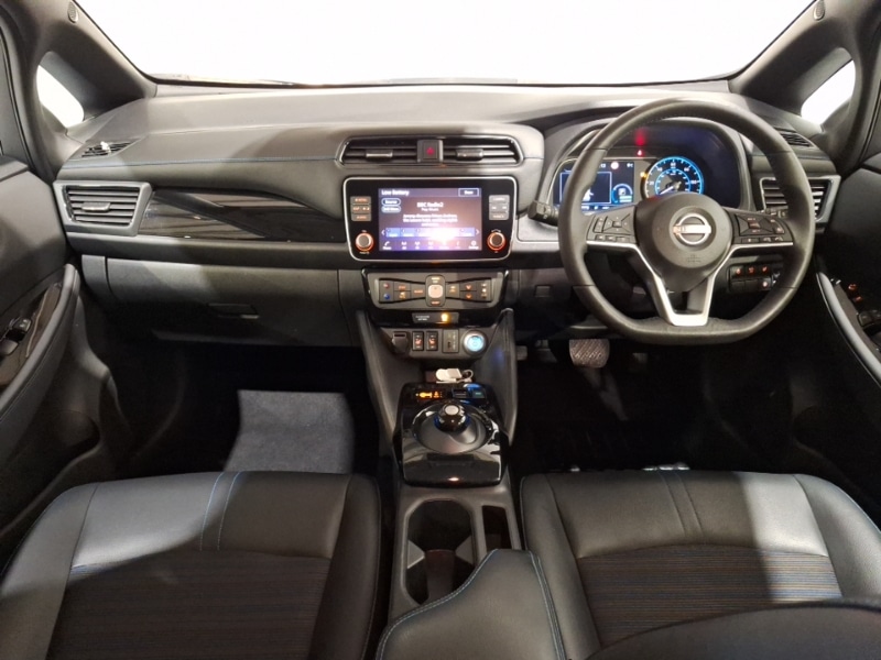 Used Nissan Leaf 2022 for sale - 76365522: Photo 2