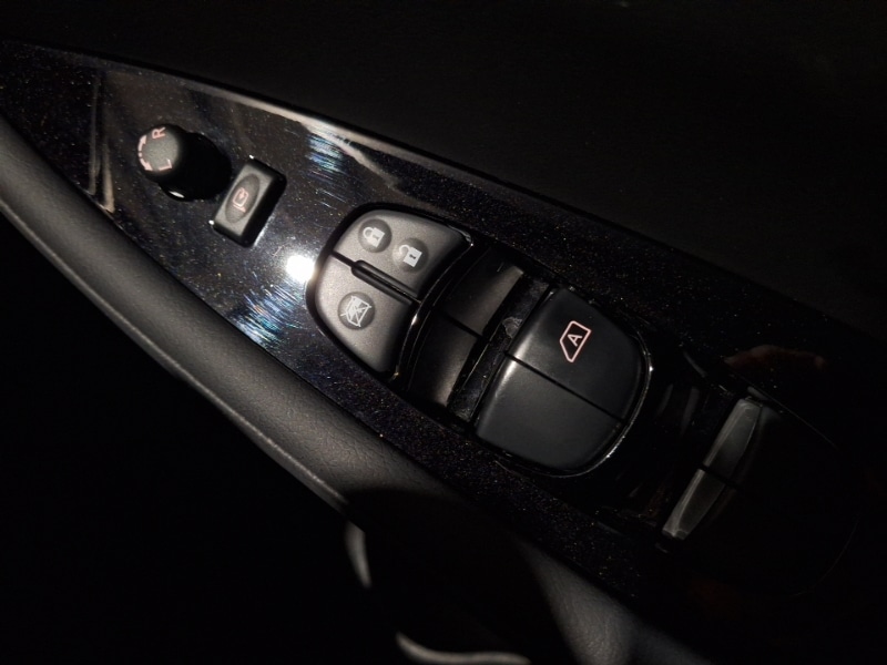 Used Nissan Leaf 2022 for sale - 76732051: Photo 18