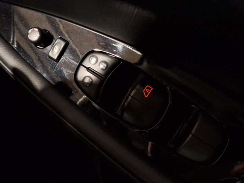 Used Nissan Leaf 2021 for sale - 77548955: Photo 18