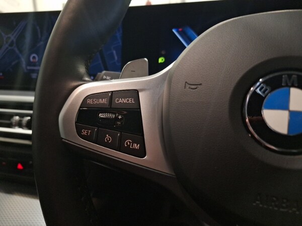 Used BMW 3 Series 2024 for sale - 76103503: Photo 17
