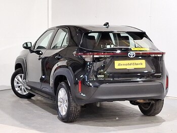 Used Toyota Yaris Cross 2022 for sale - 77453865: Photo