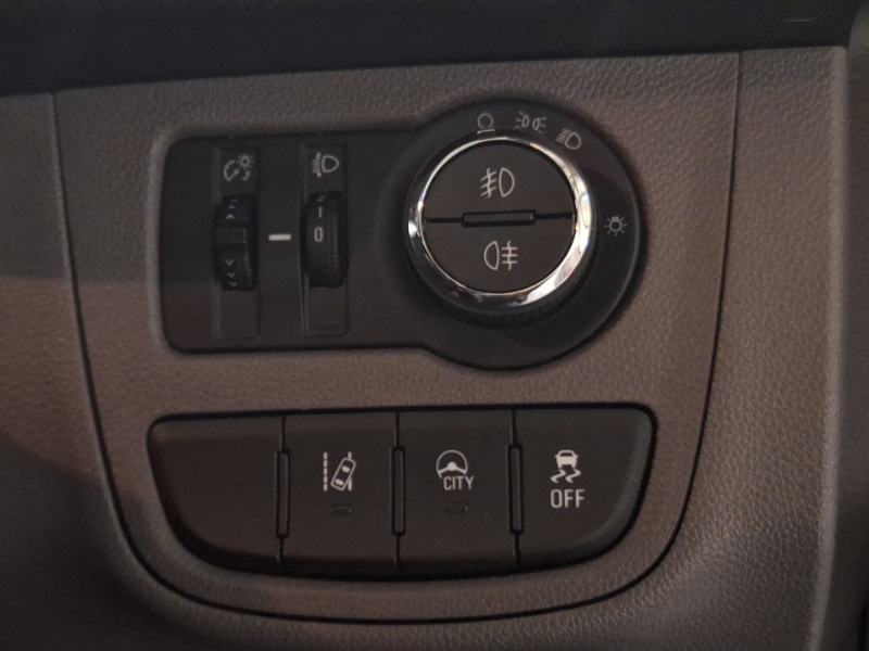 Used Vauxhall Viva 2016 for sale - 76666340: Photo 16