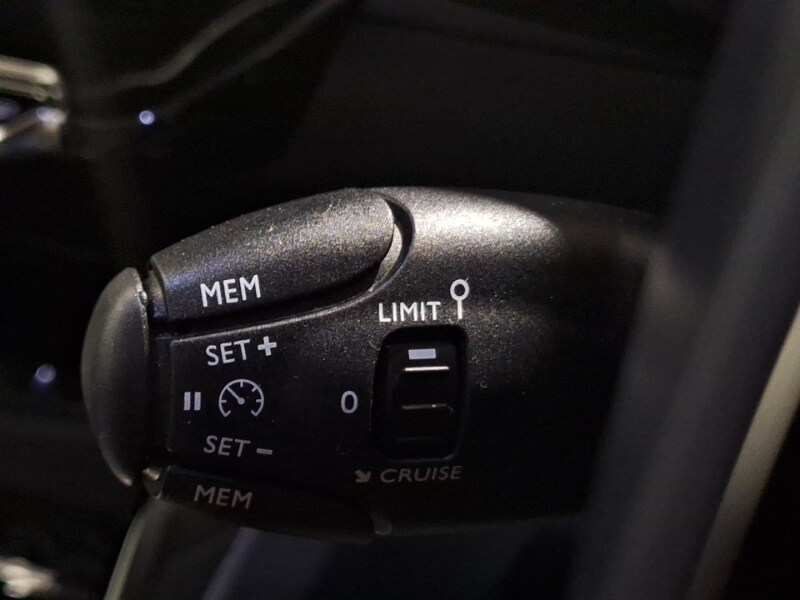 Used Peugeot 2008 2022 for sale - 78146854: Photo 18