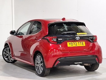 Used Toyota Yaris 2023 for sale - 77503381: Photo