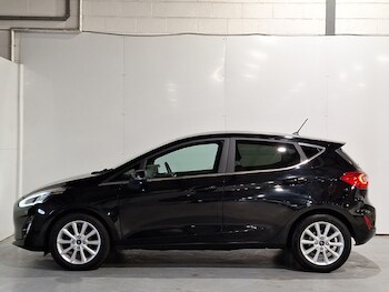 Used Ford Fiesta 2017 for sale - 78621700: Photo