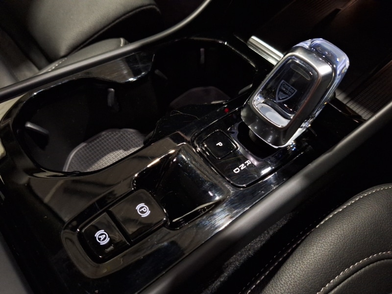 Used Volvo XC40 2024 for sale - 76335521: Photo 14