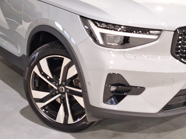 Used Volvo XC40 2024 for sale - 76335521: Photo 9