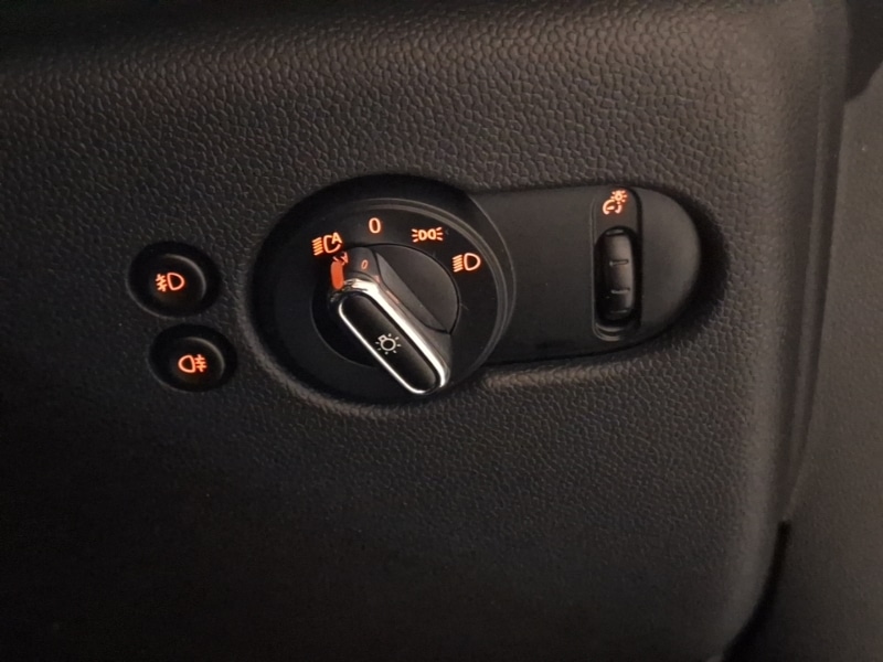 Used MINI Hatch 2017 for sale - 77776678: Photo 17