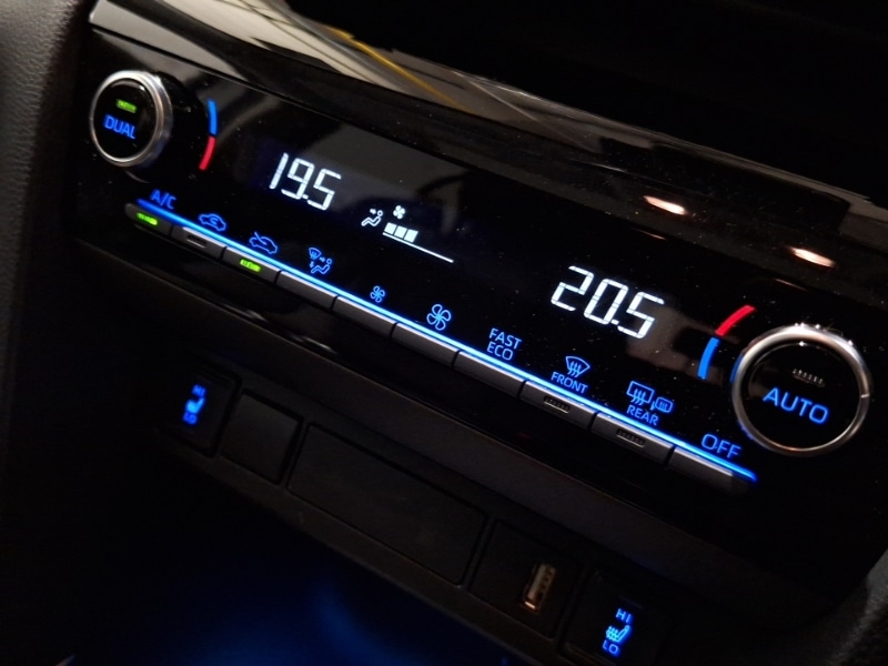 Used Toyota Yaris Cross 2022 for sale - 76354786: Photo 16