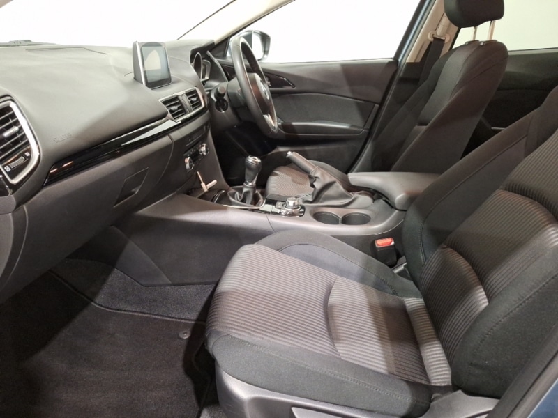 Used Mazda Mazda3 2016 for sale - 76331798: Photo 5