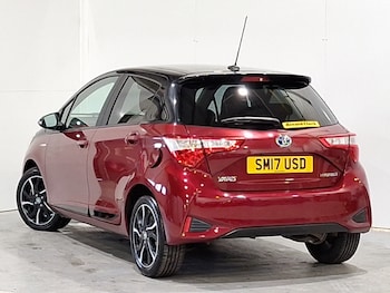 Used Toyota Yaris 2017 for sale - 78441250: Photo