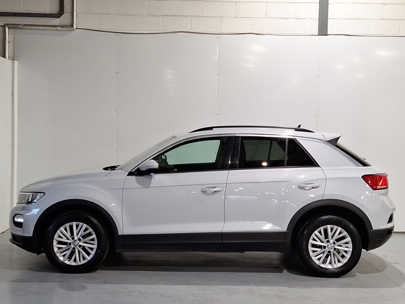 Used Volkswagen T-Roc 2018 for sale - 76556494: Photo 4