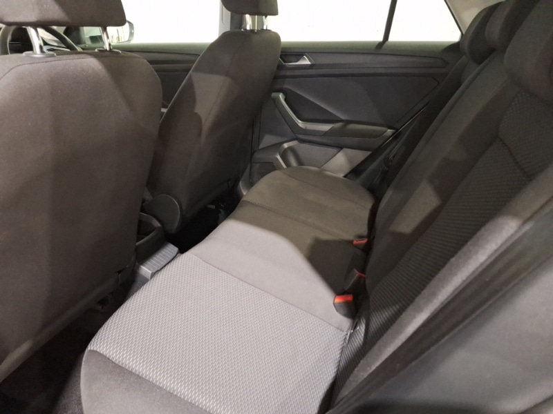 Used Volkswagen T-Roc 2018 for sale - 76556494: Photo 6